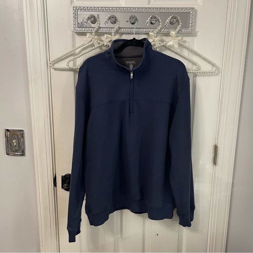 Van Heusen Navy Pullover
